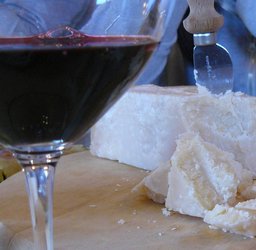 Cheese%20w%20wine%20glass.JPG