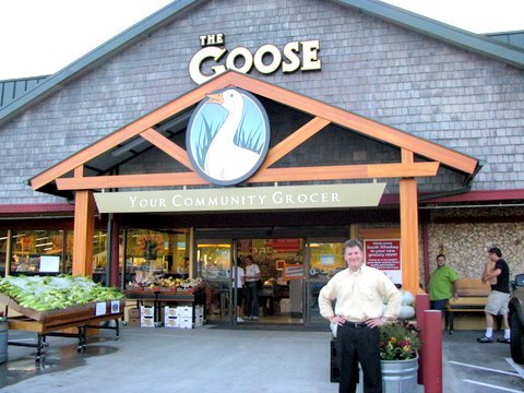 Goose%20Grocery%20w%20Tyler.jpg