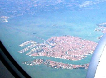 Venice%20from%20the%20air.jpg